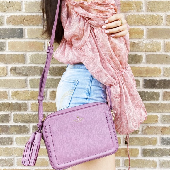 kate spade Handbags - 👜💕- Kate spade Crossbody Tassel